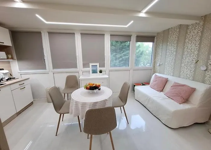 Lelle Appartement *