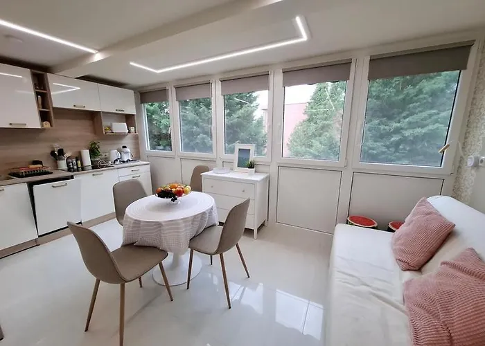 Lelle Appartement *