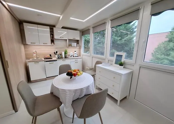 Lelle Appartement *